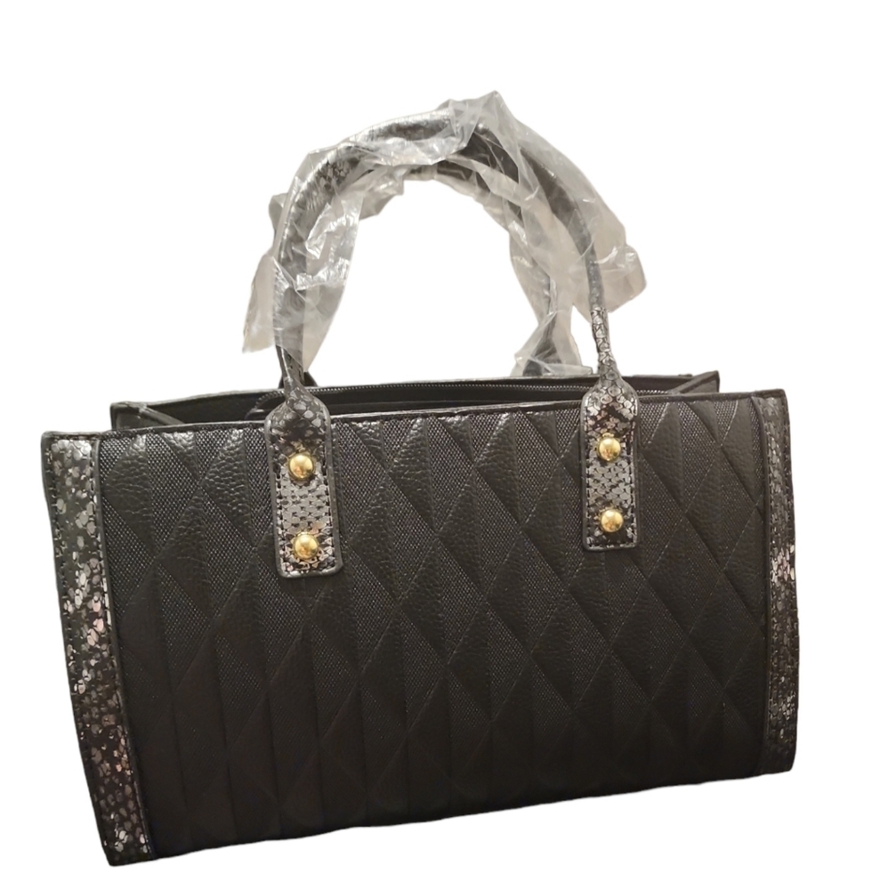 NWT Black and Metalic handbag